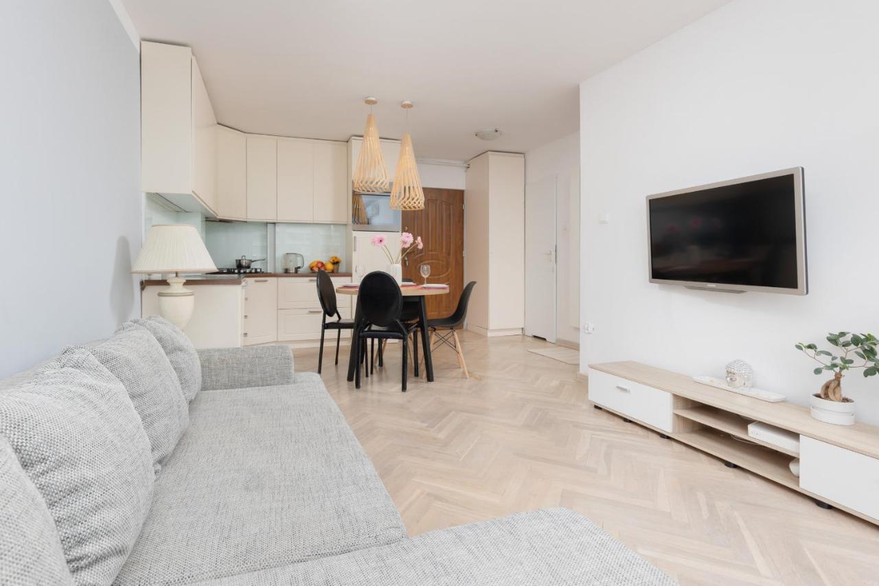 Zlota Apartment Center Of Warsaw By Noclegi Renters Екстериор снимка