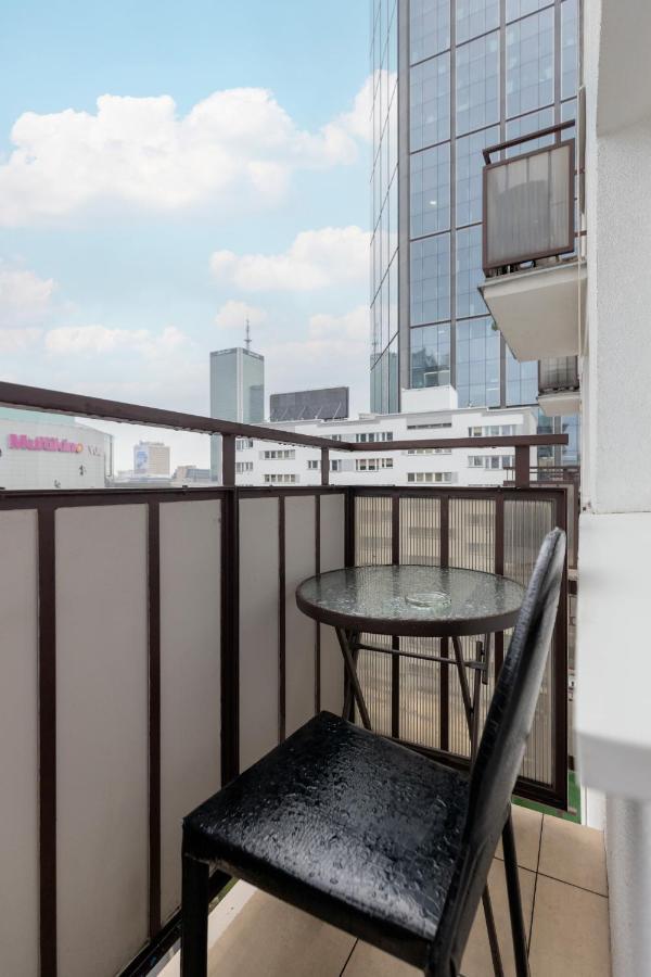 Zlota Apartment Center Of Warsaw By Noclegi Renters Екстериор снимка