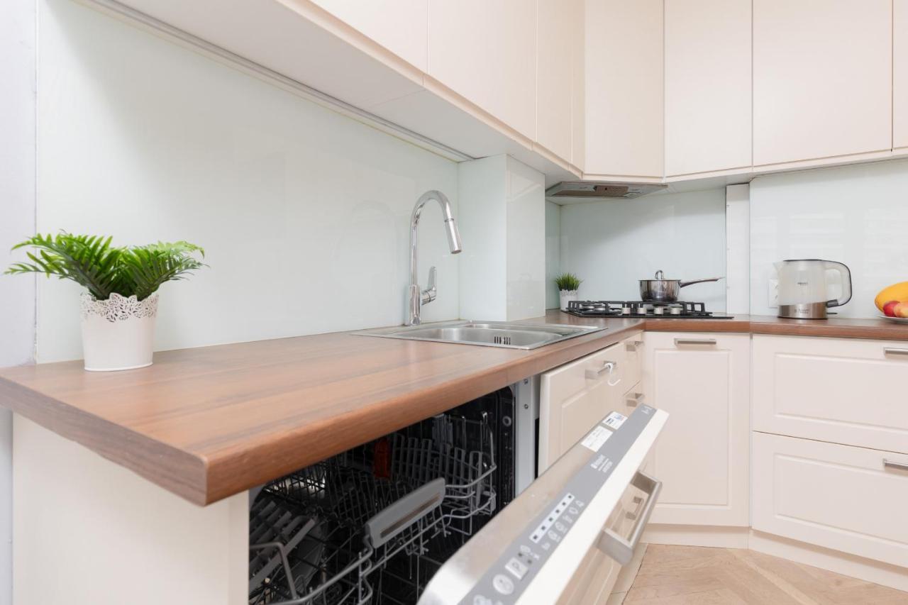 Zlota Apartment Center Of Warsaw By Noclegi Renters Екстериор снимка